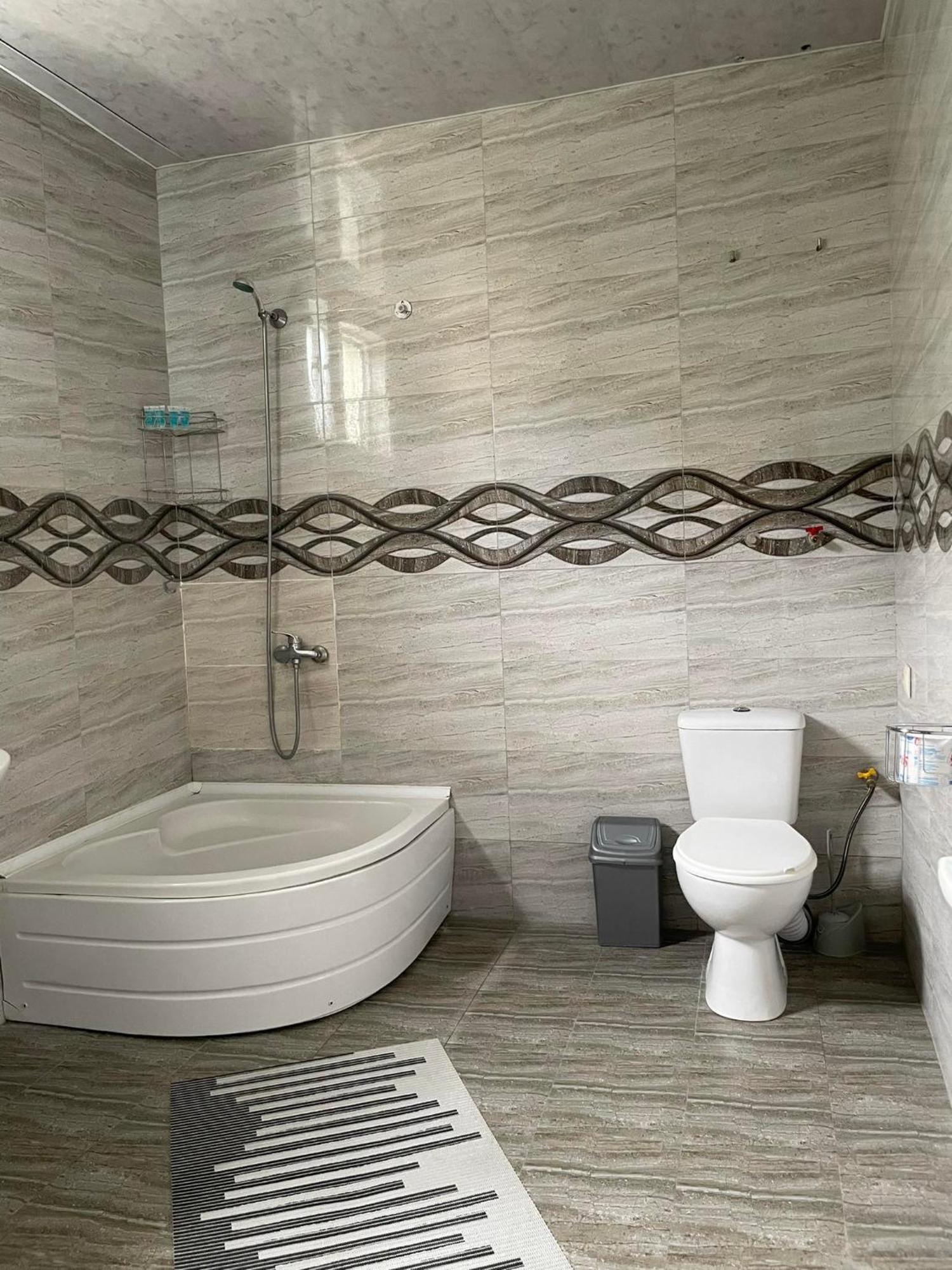 Irina Hotel Ckaltubo Kültér fotó
