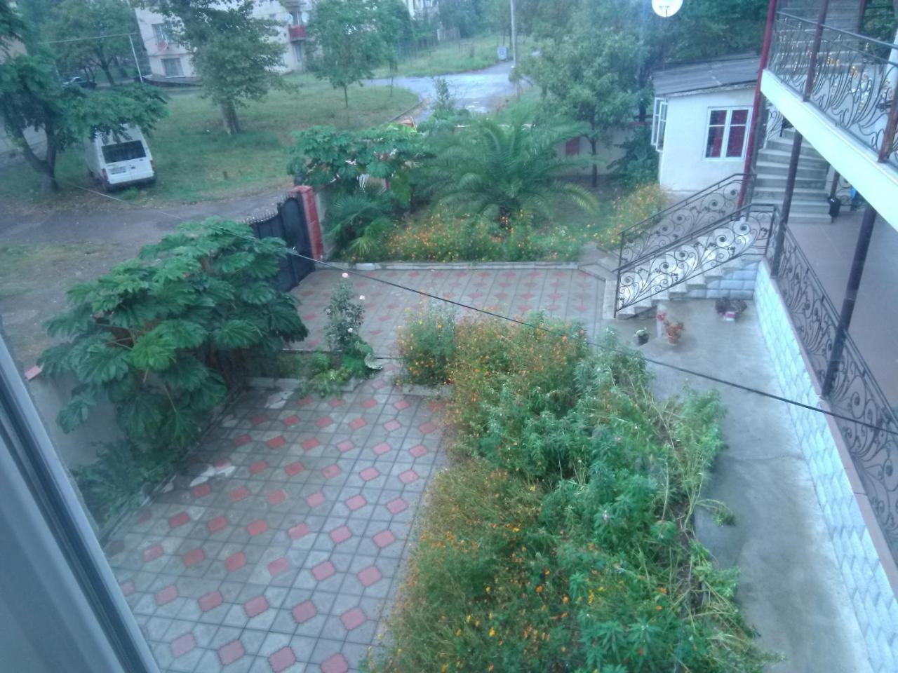 Irina Hotel Ckaltubo Kültér fotó